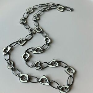 Lia Sophia Necklace Gunmetal With White Enamel Geometric Links 40"